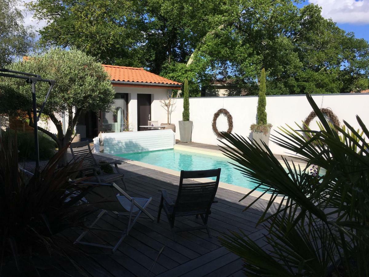 La Casa Bonita Bed & Breakfast Martignas-sur-Jalle Exterior photo