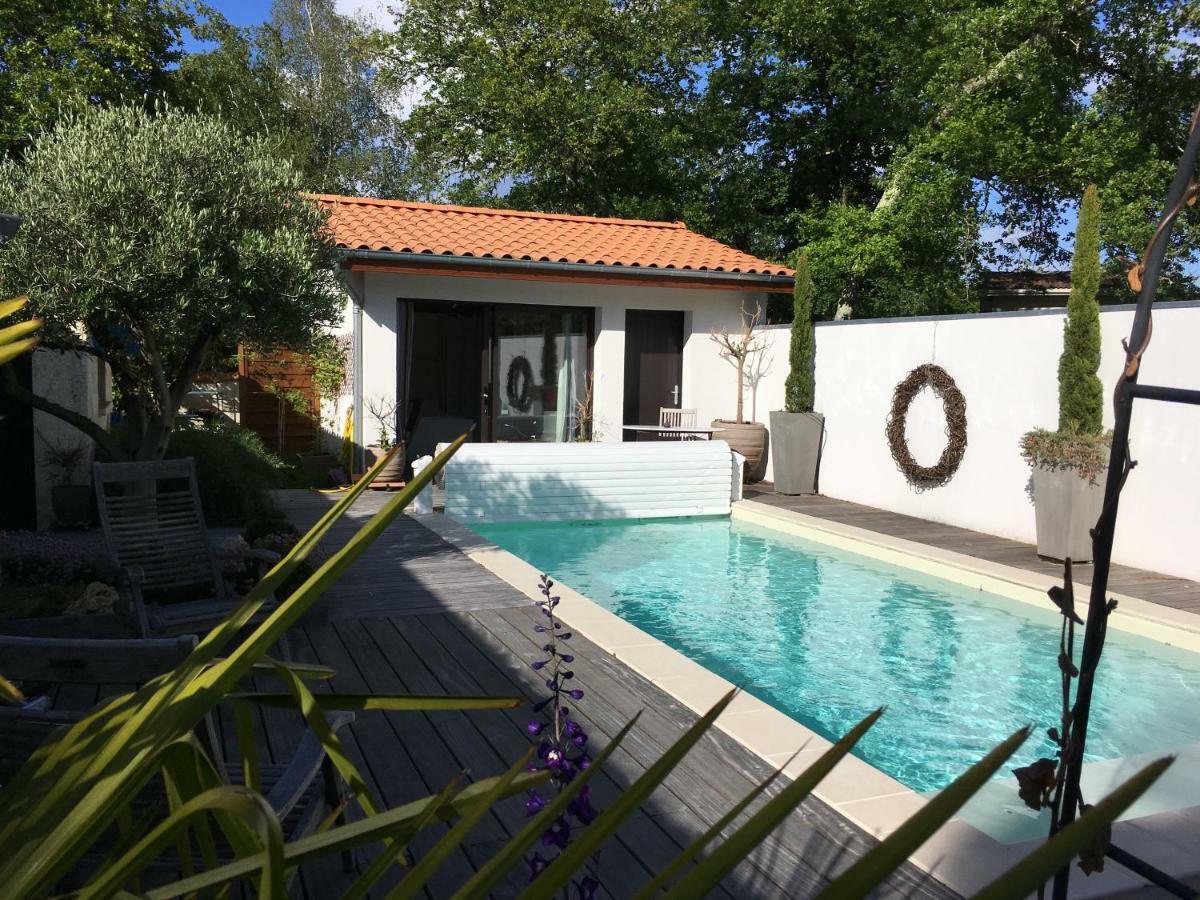 La Casa Bonita Bed & Breakfast Martignas-sur-Jalle Exterior photo